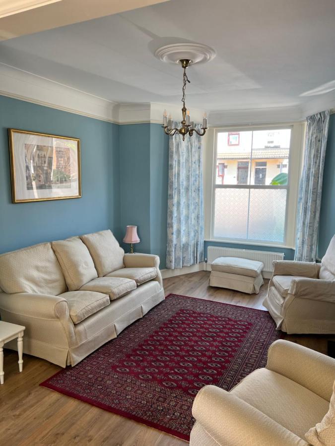 Gordon Villa - A Seaside Escape Harwich Kültér fotó